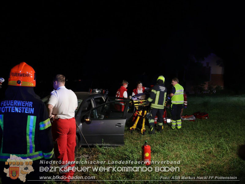 20240809_Verkehrsunfall auf der L138 Kremesberg Berndorf-Pottenstein   Foto: ASB Markus Hackl FF Pottenstein