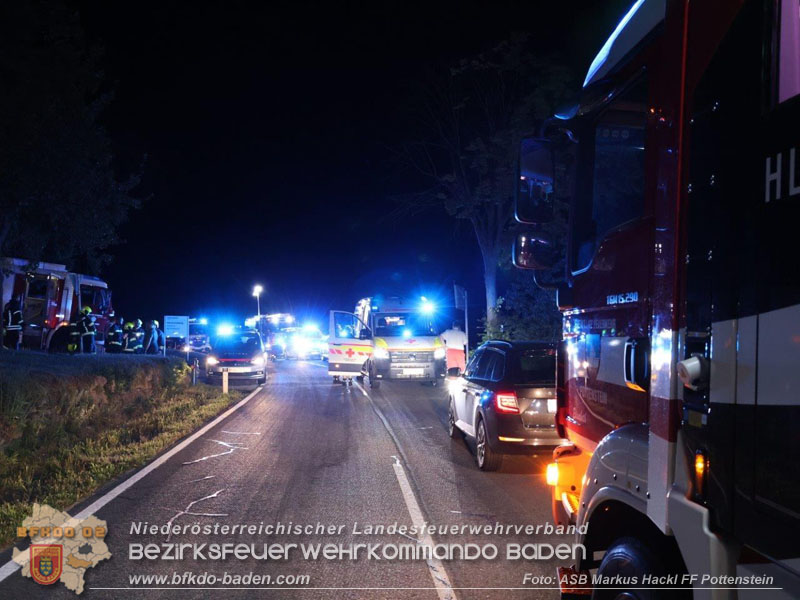 20240809_Verkehrsunfall auf der L138 Kremesberg Berndorf-Pottenstein   Foto: ASB Markus Hackl FF Pottenstein