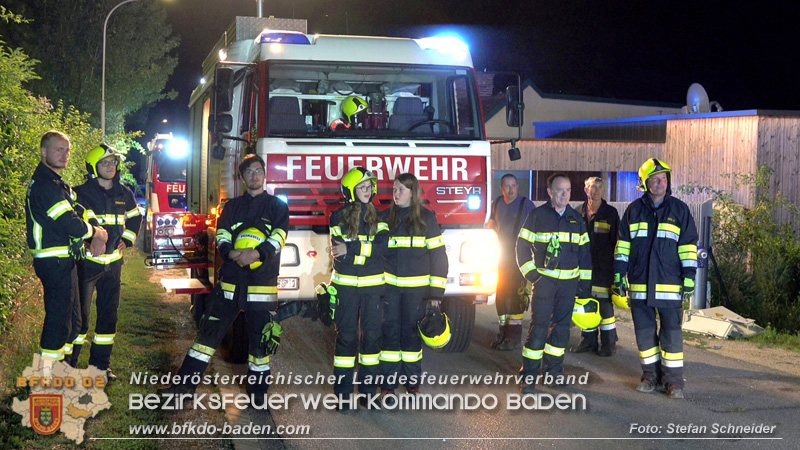 20240821_Verkehrsunfall Fahrzeugüberschlag im Ortsgebiet St.Veit a.d.Triesting   Foto: Stefan Schneider BFKDO BADEN