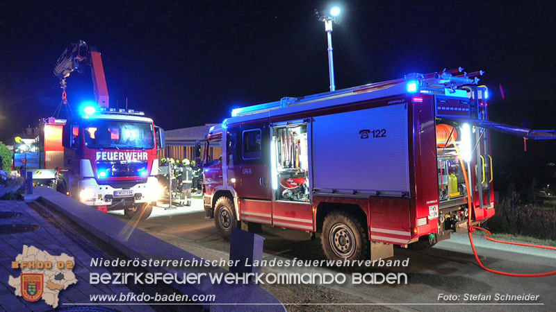 20240821_Verkehrsunfall Fahrzeugüberschlag im Ortsgebiet St.Veit a.d.Triesting   Foto: Stefan Schneider BFKDO BADEN