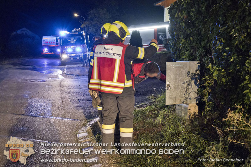 20240821_Verkehrsunfall Fahrzeugüberschlag im Ortsgebiet St.Veit a.d.Triesting Foto: Stefan Schneider BFKDO BADEN
