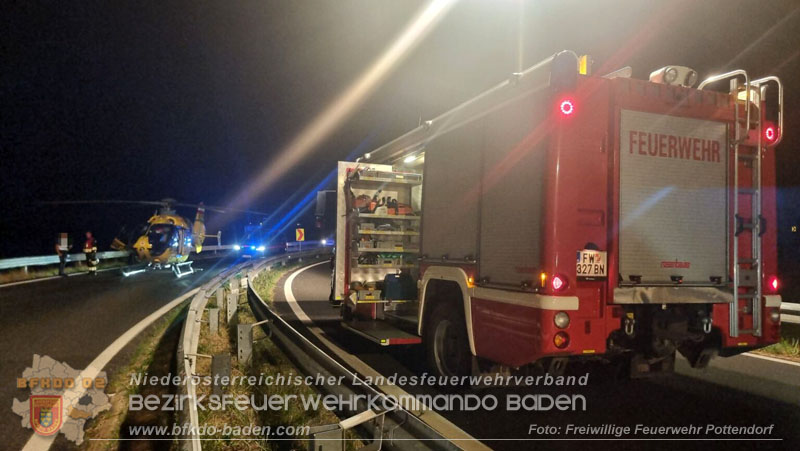 20240824_Schwerer Motorradunfall auf der A3 bei Pottendorf   Foto: Freiwillige Feuerwehr Pottendorf