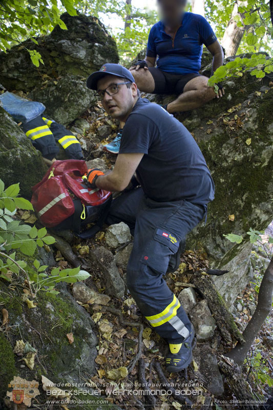 20240907_Spotty nach über 50 Stunden durch Feuerwehr aus Felshöhle in Baden gerettet Foto: Stefan Schneider BFKDO BADEN