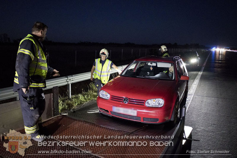 20240908_Kleinbus verunfallt auf der A2 bei Traiskirchen - acht Verletzte und ein Todesopfer Foto: Stefan Schneider BFKDO BADEN 20240908_Kleinbus verunfallt auf der A2 bei Traiskirchen - acht Verletzte und ein Todesopfer Foto: Stefan Schneider BFKDO BADEN