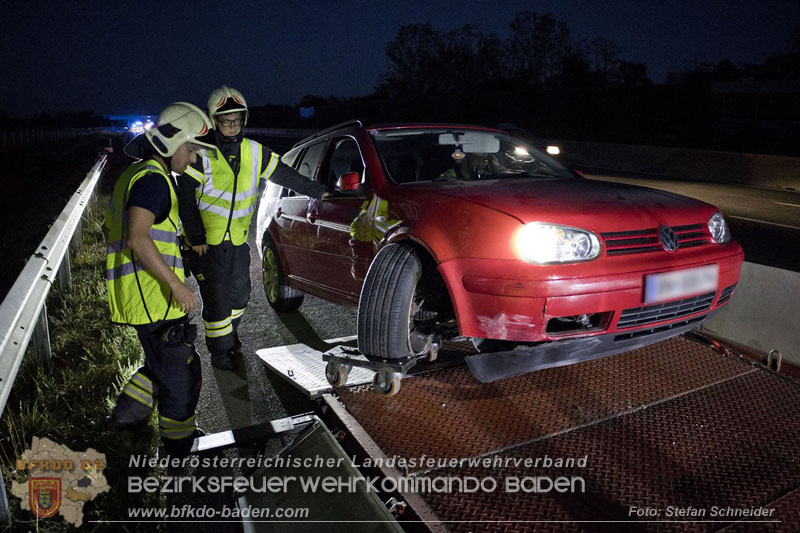 20240908_Kleinbus verunfallt auf der A2 bei Traiskirchen - acht Verletzte und ein Todesopfer Foto: Stefan Schneider BFKDO BADEN 20240908_Kleinbus verunfallt auf der A2 bei Traiskirchen - acht Verletzte und ein Todesopfer Foto: Stefan Schneider BFKDO BADEN