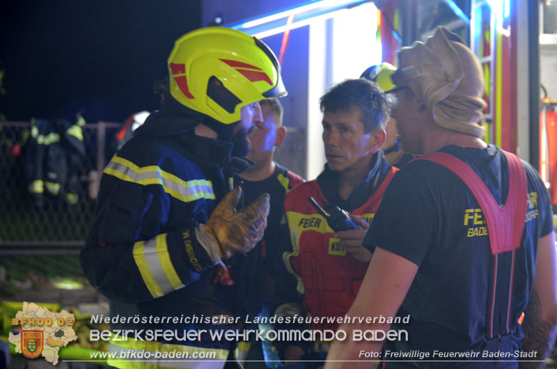 20241009_Zimmerbrand in Baden   Foto: Michael Rampl FF Baden-Stadt