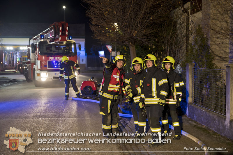 20241201_Mann stirbt bei verehrenden Wohnhausbrand in Landegg Gemeinde Pottendorf Noe Foto: Stefan Schneider BFKDO BADEN 20241201_Mann stirbt bei verehrenden Wohnhausbrand in Landegg Gemeinde Pottendorf Noe Foto: Stefan Schneider BFKDO BADEN