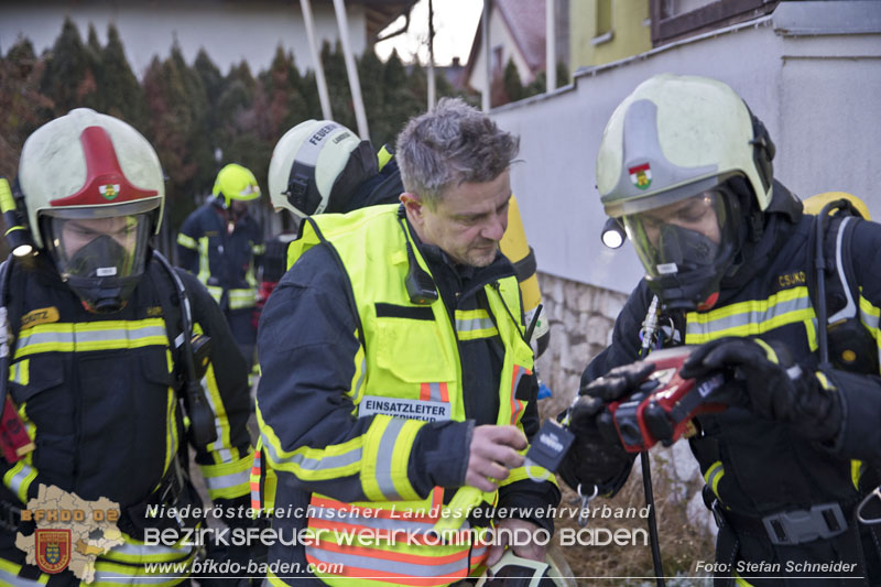20241201_Mann stirbt bei verehrenden Wohnhausbrand in Landegg Gemeinde Pottendorf Noe Foto: Stefan Schneider BFKDO BADEN 20241201_Mann stirbt bei verehrenden Wohnhausbrand in Landegg Gemeinde Pottendorf Noe Foto: Stefan Schneider BFKDO BADEN