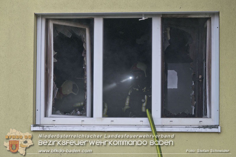 20241201_Mann stirbt bei verehrenden Wohnhausbrand in Landegg Gemeinde Pottendorf Noe Foto: Stefan Schneider BFKDO BADEN 20241201_Mann stirbt bei verehrenden Wohnhausbrand in Landegg Gemeinde Pottendorf Noe Foto: Stefan Schneider BFKDO BADEN