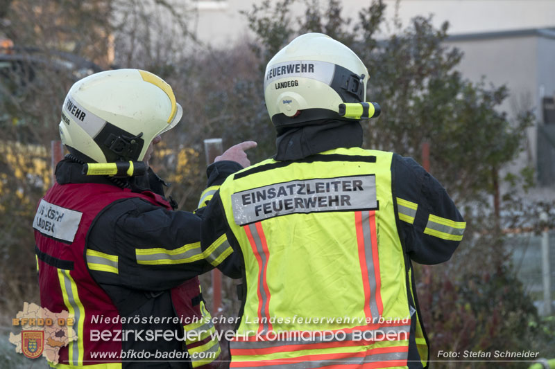 20241201_Mann stirbt bei verehrenden Wohnhausbrand in Landegg Gemeinde Pottendorf Noe Foto: Stefan Schneider BFKDO BADEN 20241201_Mann stirbt bei verehrenden Wohnhausbrand in Landegg Gemeinde Pottendorf Noe Foto: Stefan Schneider BFKDO BADEN