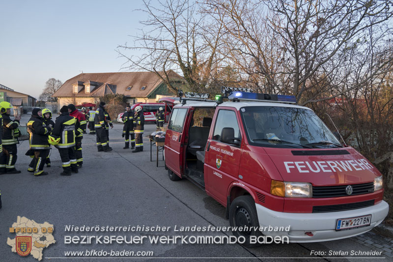 20241201_Mann stirbt bei verehrenden Wohnhausbrand in Landegg Gemeinde Pottendorf Noe Foto: Stefan Schneider BFKDO BADEN 20241201_Mann stirbt bei verehrenden Wohnhausbrand in Landegg Gemeinde Pottendorf Noe Foto: Stefan Schneider BFKDO BADEN