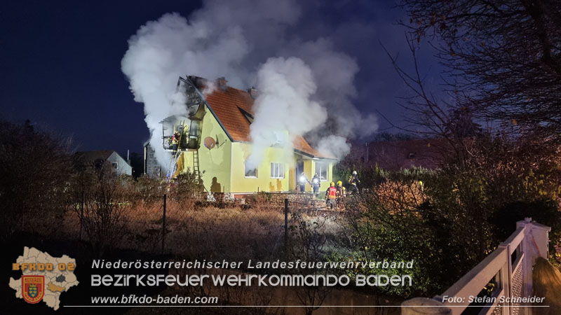 20241201_Mann stirbt bei verehrenden Wohnhausbrand in Landegg Gemeinde Pottendorf Noe Foto: Stefan Schneider BFKDO BADEN 20241201_Mann stirbt bei verehrenden Wohnhausbrand in Landegg Gemeinde Pottendorf Noe Foto: Stefan Schneider BFKDO BADEN