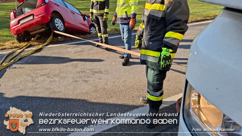 20241205_Pkw gegen Lkw auf der B18 - eine Schwerverletzte   Foto: Michael Kantner RD