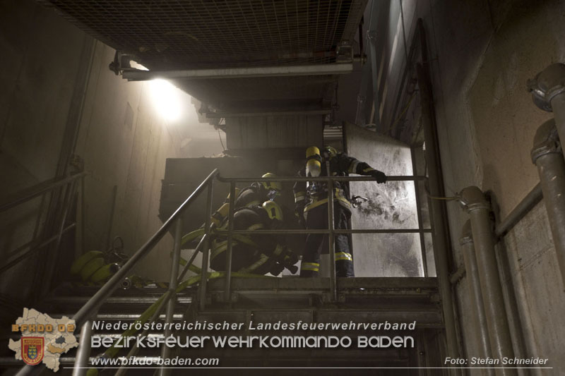 20241213_Brand im Betrieb eines Energieversorgers in Tribuswinkel   Foto: Stefan Schneider BFKDO BADEN