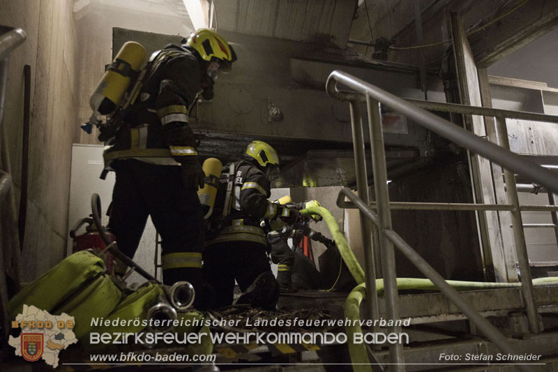 20241213_Brand im Betrieb eines Energieversorgers in Tribuswinkel   Foto: Stefan Schneider BFKDO BADEN