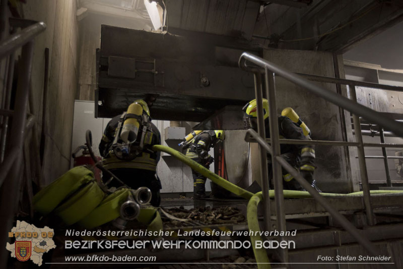20241213_Brand im Betrieb eines Energieversorgers in Tribuswinkel   Foto: Stefan Schneider BFKDO BADEN