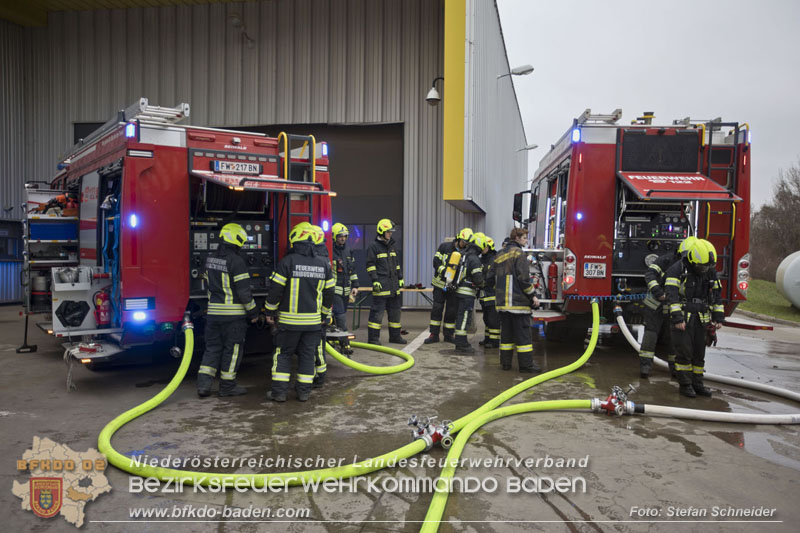 20241213_Brand im Betrieb eines Energieversorgers in Tribuswinkel Foto: Stefan Schneider BFKDO BADEN