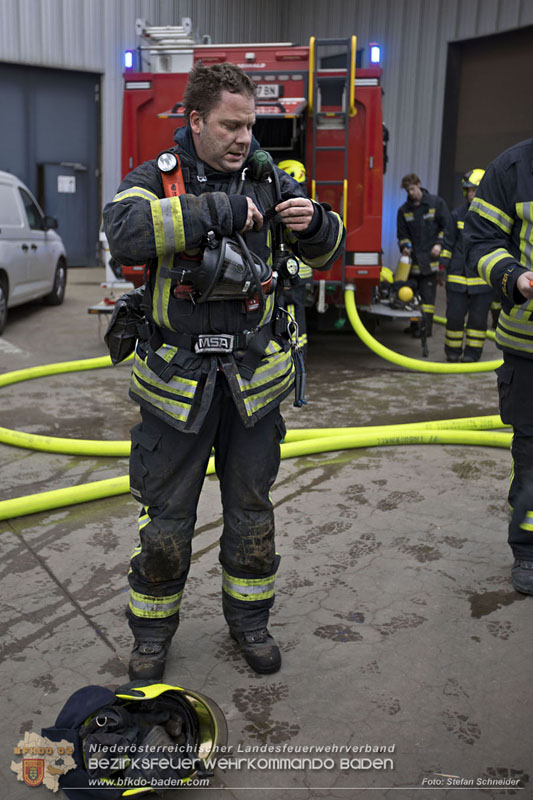 20241213_Brand im Betrieb eines Energieversorgers in Tribuswinkel Foto: Stefan Schneider BFKDO BADEN