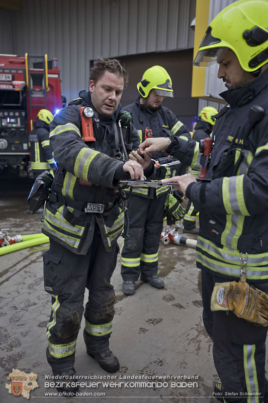 20241213_Brand im Betrieb eines Energieversorgers in Tribuswinkel Foto: Stefan Schneider BFKDO BADEN