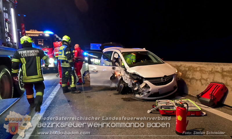 20241219_Personenrettung nach Verkehrsunfall auf der A2 bei Baden Foto: Stefan Schneider BFKDO BADEN 20241219_Personenrettung nach Verkehrsunfall auf der A2 bei Baden Foto: Stefan Schneider BFKDO BADEN