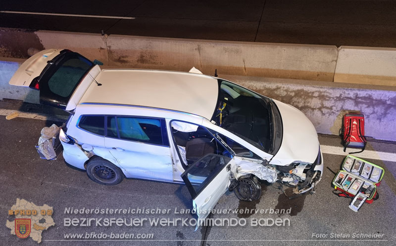 20241219_Personenrettung nach Verkehrsunfall auf der A2 bei Baden Foto: Stefan Schneider BFKDO BADEN 20241219_Personenrettung nach Verkehrsunfall auf der A2 bei Baden Foto: Stefan Schneider BFKDO BADEN