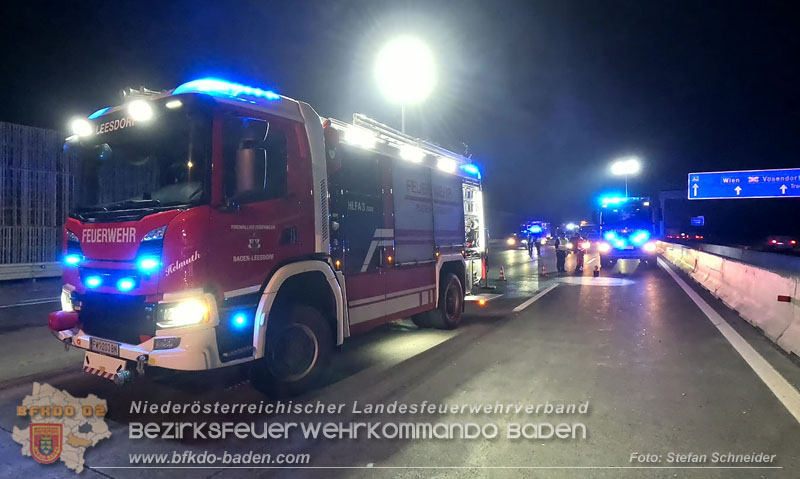 20241219_Personenrettung nach Verkehrsunfall auf der A2 bei Baden Foto: Stefan Schneider BFKDO BADEN 20241219_Personenrettung nach Verkehrsunfall auf der A2 bei Baden Foto: Stefan Schneider BFKDO BADEN