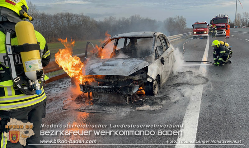 20241220_Fahrzeug-Vollbrand auf der A3 zwischen Pottemdorf und Ebreichsdorf Foto: Thomas Lenger Monatsrevue.at 20241220_Fahrzeug-Vollbrand auf der A3 zwischen Pottemdorf und Ebreichsdorf Foto: Thomas Lenger Monatsrevue.at