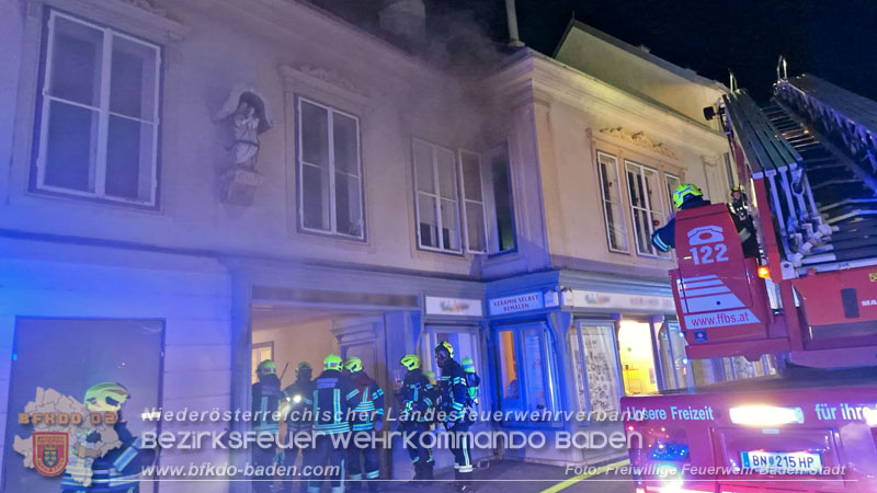 20241224 Wohnungsbrand in Baden am Hl. Abend Foto: Michael Rampl FF Baden-Stadt 20241224 Wohnungsbrand in Baden am Hl. Abend Foto: Michael Rampl FF Baden-Stadt