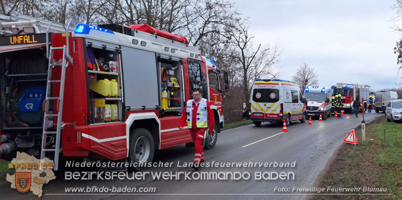 20250116_Verkehrsunfall bei Blumau-Neurißhof Foto: Freiwillige Feuerwehr Blumau 20250116_Verkehrsunfall bei Blumau-Neurißhof Foto: Freiwillige Feuerwehr Blumau