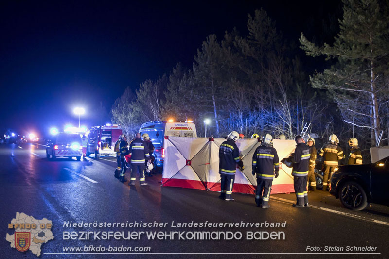20250127_Schwerverletzter nach Horrorcrash auf der A21 bei Heiligenkreuz Bezirk Baden Foto: Stefan Schneider BFKDO BADEN 20250127_Schwerverletzter nach Horrorcrash auf der A21 bei Heiligenkreuz Bezirk Baden Foto: Stefan Schneider BFKDO BADEN
