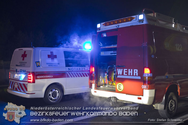 20250127_Schwerverletzter nach Horrorcrash auf der A21 bei Heiligenkreuz Bezirk Baden Foto: Stefan Schneider BFKDO BADEN 20250127_Schwerverletzter nach Horrorcrash auf der A21 bei Heiligenkreuz Bezirk Baden Foto: Stefan Schneider BFKDO BADEN