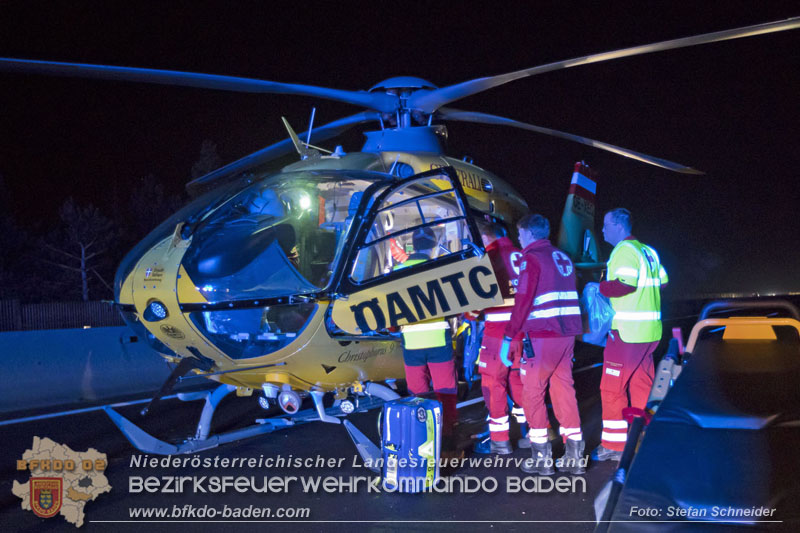 20250127_Schwerverletzter nach Horrorcrash auf der A21 bei Heiligenkreuz Bezirk Baden Foto: Stefan Schneider BFKDO BADEN 20250127_Schwerverletzter nach Horrorcrash auf der A21 bei Heiligenkreuz Bezirk Baden Foto: Stefan Schneider BFKDO BADEN