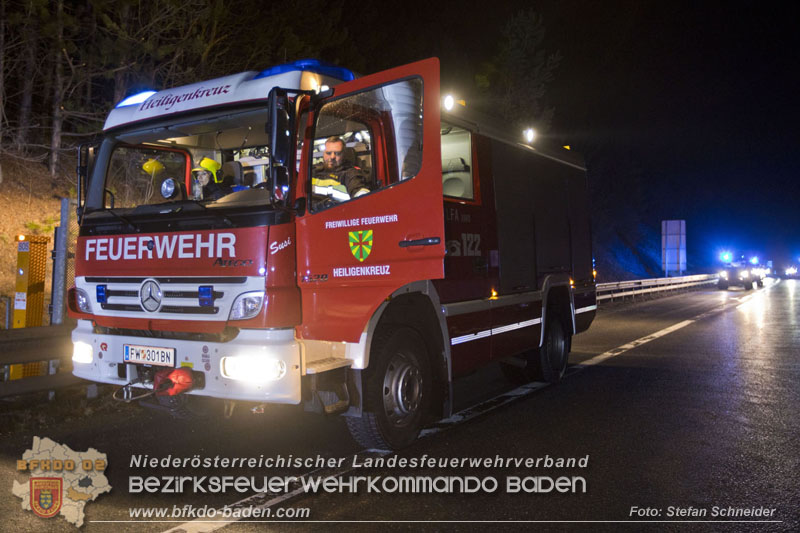 20250127_Schwerverletzter nach Horrorcrash auf der A21 bei Heiligenkreuz Bezirk Baden Foto: Stefan Schneider BFKDO BADEN 20250127_Schwerverletzter nach Horrorcrash auf der A21 bei Heiligenkreuz Bezirk Baden Foto: Stefan Schneider BFKDO BADEN