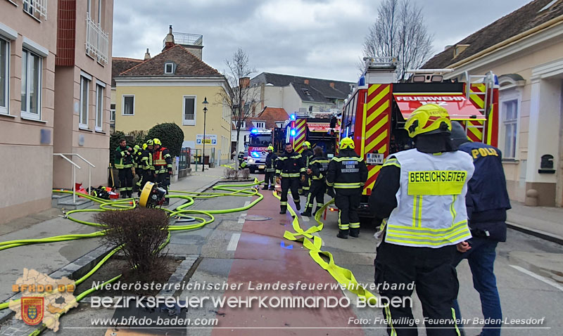 20250206_Wohnungsbrand in Badener Mehrparteienhaus - Feuerwehr rettet Personen und Tiere Foto: Stefan Wagner FF Baden-Leesdorf 20250206_Wohnungsbrand in Badener Mehrparteienhaus - Feuerwehr rettet Personen und Tiere Foto: Stefan Wagner FF Baden-Leesdorf