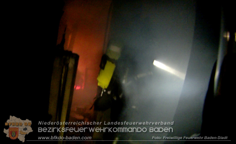 20250206_Wohnungsbrand in Badener Mehrparteienhaus - Feuerwehr rettet Personen und Tiere Foto: Viktor van de Castell FF Baden-Stadt 20250206_Wohnungsbrand in Badener Mehrparteienhaus - Feuerwehr rettet Personen und Tiere Foto: Viktor van de Castell FF Baden-Stadt