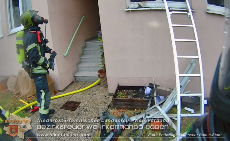 20250206_Wohnungsbrand in Badener Mehrparteienhaus - Feuerwehr rettet Personen und Tiere Foto: Viktor van de Castell FF Baden-Stadt 20250206_Wohnungsbrand in Badener Mehrparteienhaus - Feuerwehr rettet Personen und Tiere Foto: Viktor van de Castell FF Baden-Stadt