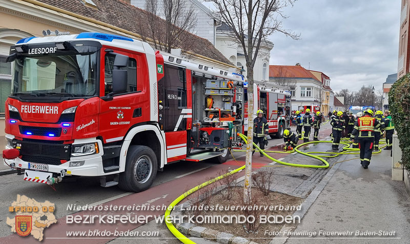 20250206_Wohnungsbrand in Badener Mehrparteienhaus - Feuerwehr rettet Personen und Tiere Foto: Stefan Schneider FF Baden-Stadt 20250206_Wohnungsbrand in Badener Mehrparteienhaus - Feuerwehr rettet Personen und Tiere Foto: Stefan Schneider FF Baden-Stadt