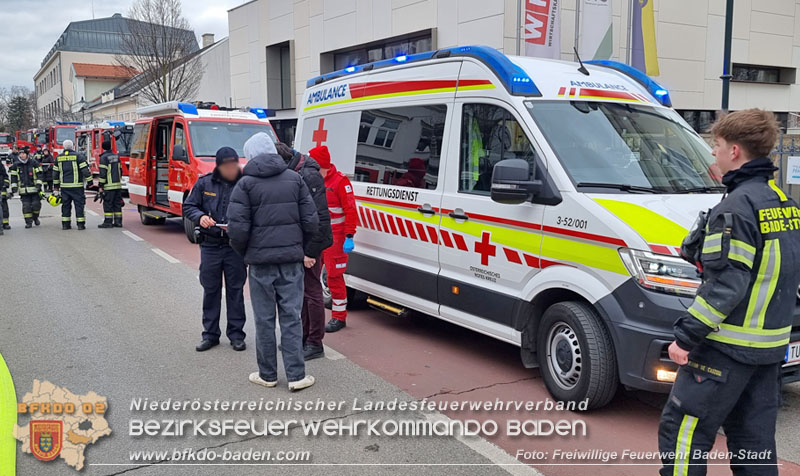 20250206_Wohnungsbrand in Badener Mehrparteienhaus - Feuerwehr rettet Personen und Tiere Foto: Stefan Schneider FF Baden-Stadt 20250206_Wohnungsbrand in Badener Mehrparteienhaus - Feuerwehr rettet Personen und Tiere Foto: Stefan Schneider FF Baden-Stadt