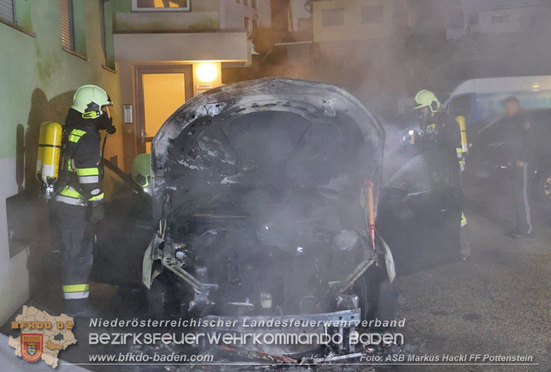 20250210_Fahrzeugbrand in Pottenstein Foto: ASB Markus Hackl FF Pottenstein 20250210_Fahrzeugbrand in Pottenstein Foto: ASB Markus Hackl FF Pottenstein