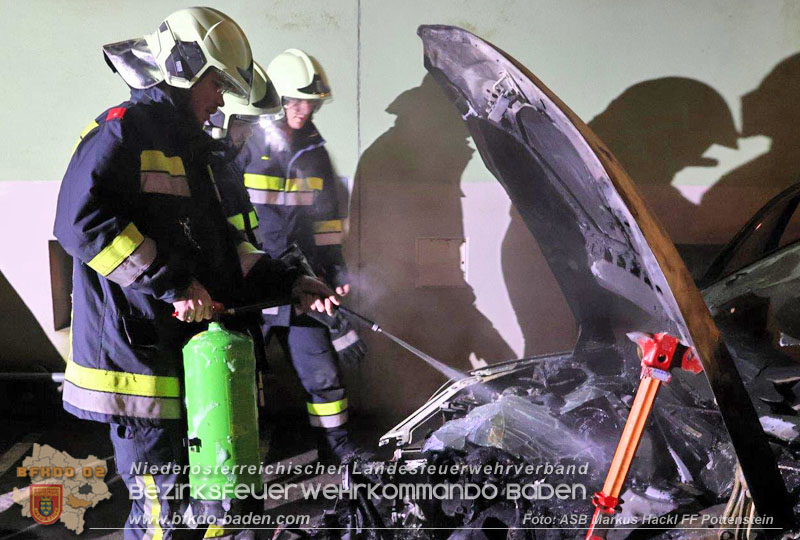 20250210_Fahrzeugbrand in Pottenstein Foto: ASB Markus Hackl FF Pottenstein 20250210_Fahrzeugbrand in Pottenstein Foto: ASB Markus Hackl FF Pottenstein