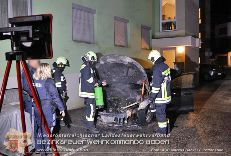 20250210_Fahrzeugbrand in Pottenstein Foto: ASB Markus Hackl FF Pottenstein 20250210_Fahrzeugbrand in Pottenstein Foto: ASB Markus Hackl FF Pottenstein