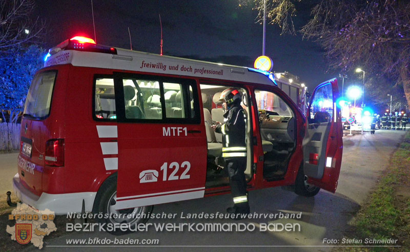 20250210_Fassadenbrand in Unterwaltersdorf sorgte für Großeinsatz   Foto: Stefan Schneider BFKDO BADEN