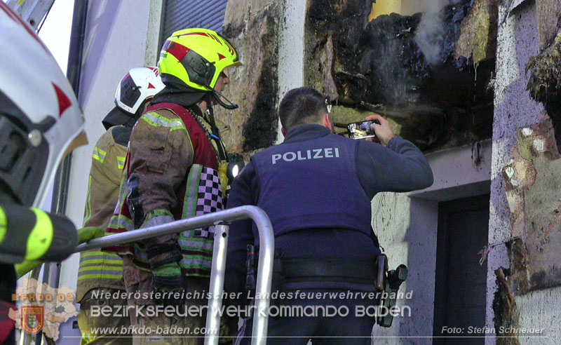20250210_Fassadenbrand in Unterwaltersdorf sorgte für Großeinsatz Foto: Stefan Schneider BFKDO BADEN