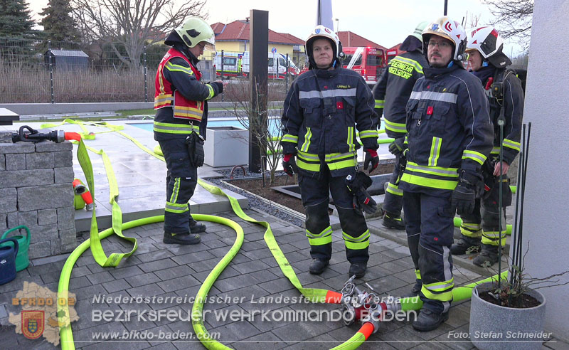 20250210_Fassadenbrand in Unterwaltersdorf sorgte für Großeinsatz Foto: Stefan Schneider BFKDO BADEN