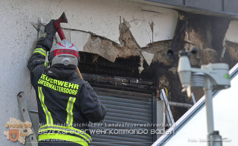 20250210_Fassadenbrand in Unterwaltersdorf sorgte für Großeinsatz   Foto: Stefan Schneider BFKDO BADEN