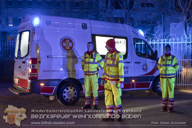 20250210_Fassadenbrand in Unterwaltersdorf sorgte für Großeinsatz   Foto: Stefan Schneider BFKDO BADEN