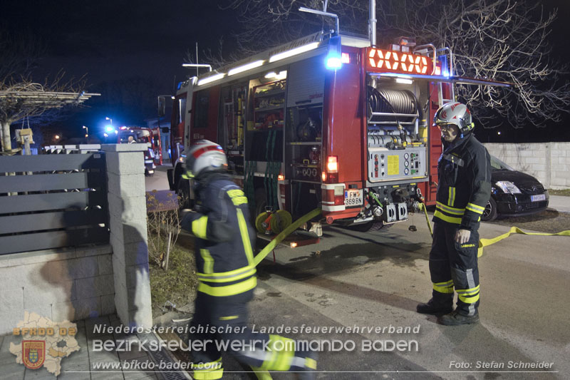 20250210_Fassadenbrand in Unterwaltersdorf sorgte für Großeinsatz   Foto: Stefan Schneider BFKDO BADEN