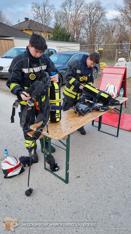 20250210_Fassadenbrand in Unterwaltersdorf sorgte für Großeinsatz Foto: Stefan Schneider BFKDO BADEN
