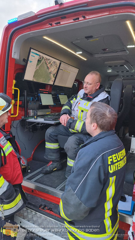 20250210_Fassadenbrand in Unterwaltersdorf sorgte für Großeinsatz Foto: Stefan Schneider BFKDO BADEN