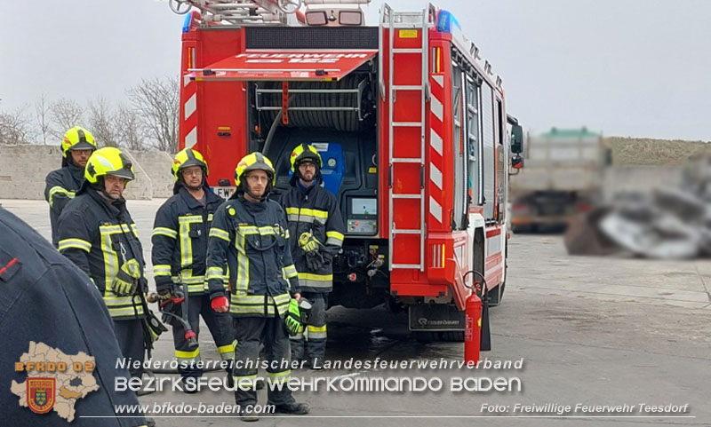 20250213_Brand in einer elektrischen Anlage auf einem Firmengelände in Blumau-Neurißhof  Foto: FF Teesdorf